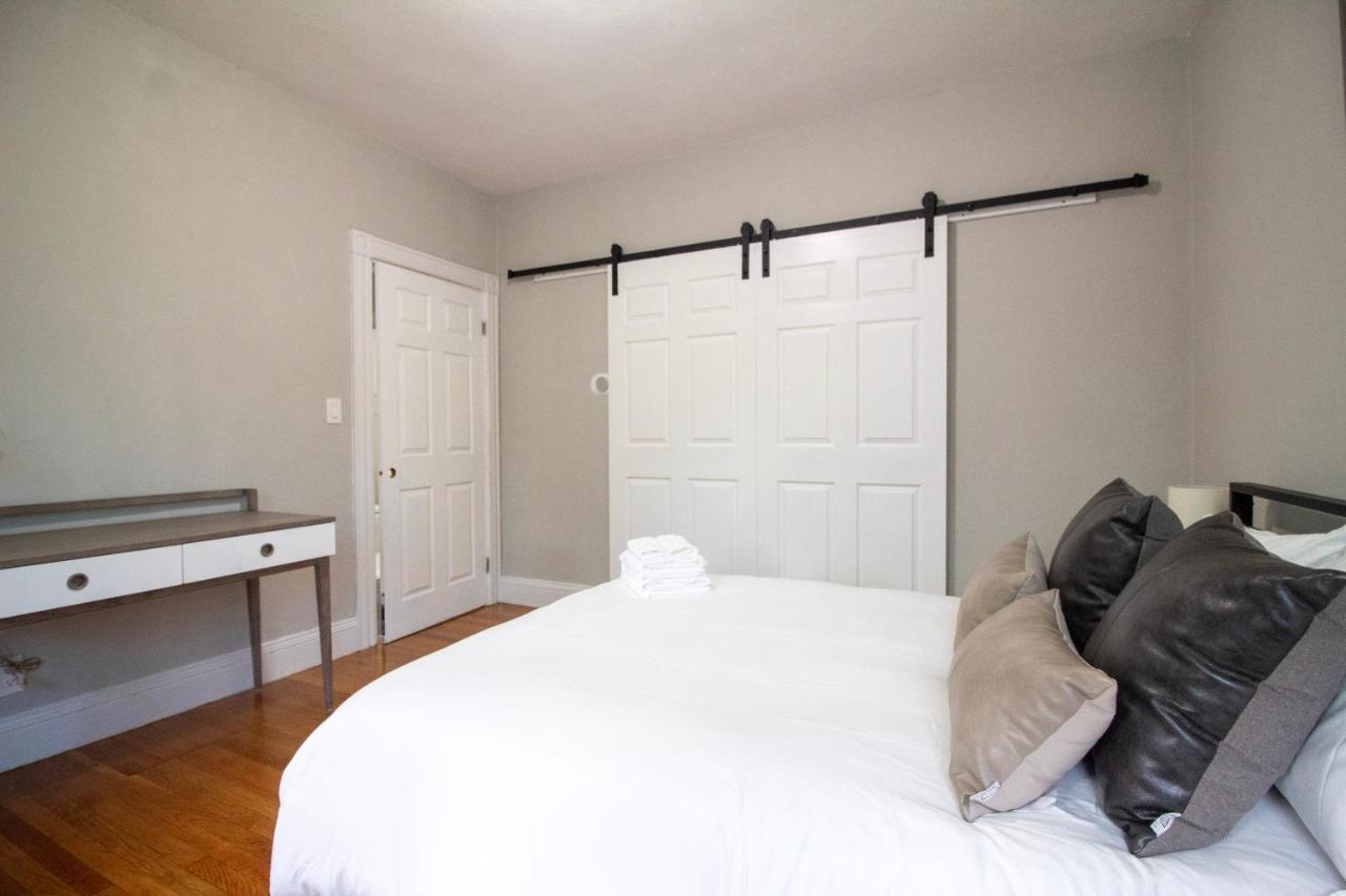2 Bedroom Condo Close To Boston And Cambridge With Free Parkings Εξωτερικό φωτογραφία