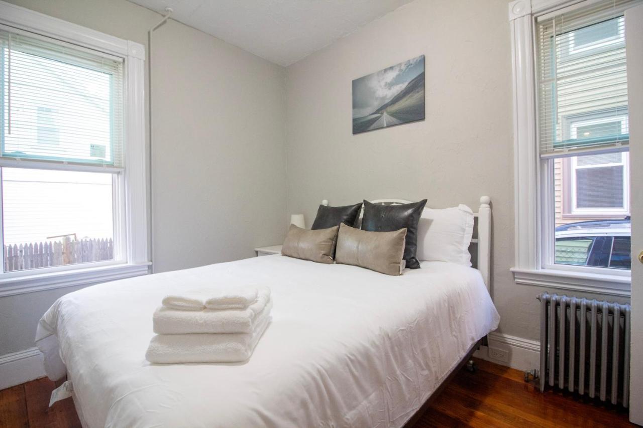 2 Bedroom Condo Close To Boston And Cambridge With Free Parkings Εξωτερικό φωτογραφία